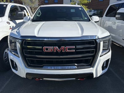 2022 GMC Yukon XL AT4
