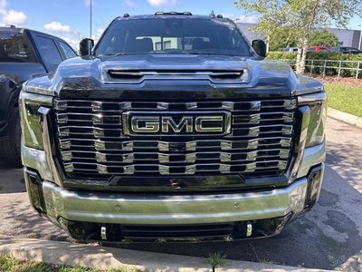 2025 GMC Sierra 3500HD Denali Ultimate