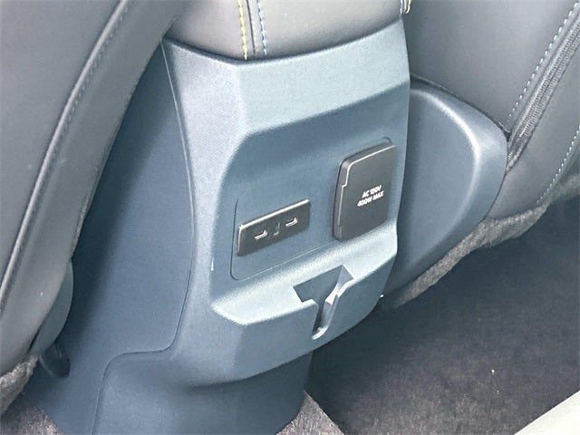 2025 Ford Maverick Lobo High