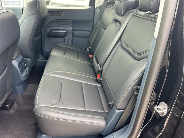 2025 Ford Maverick Lobo High