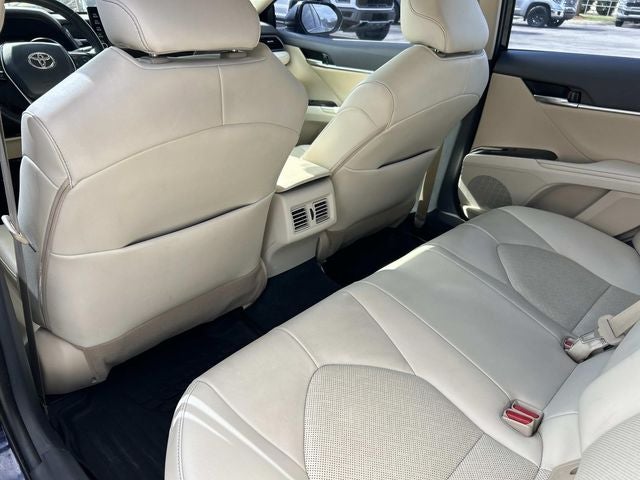 2022 Toyota Camry Hybrid XLE