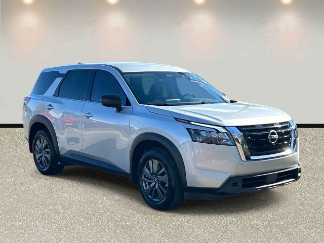 2025 Nissan Pathfinder S