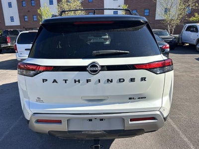 2023 Nissan Pathfinder SL