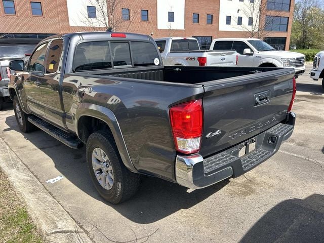2016 Toyota Tacoma Base