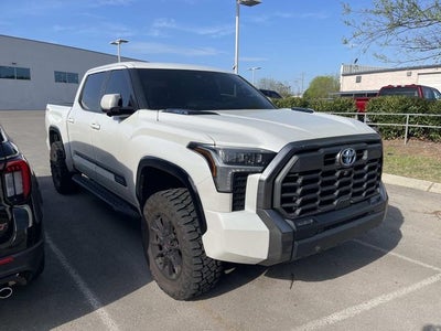 2024 Toyota Tundra Hybrid Platinum