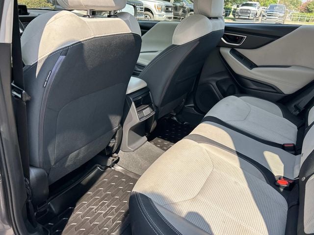 2024 Subaru Forester Base