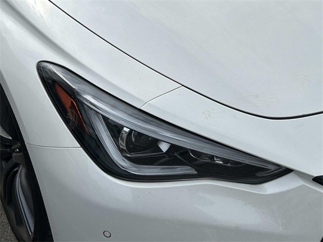 2022 INFINITI Q60 Red Sport 400