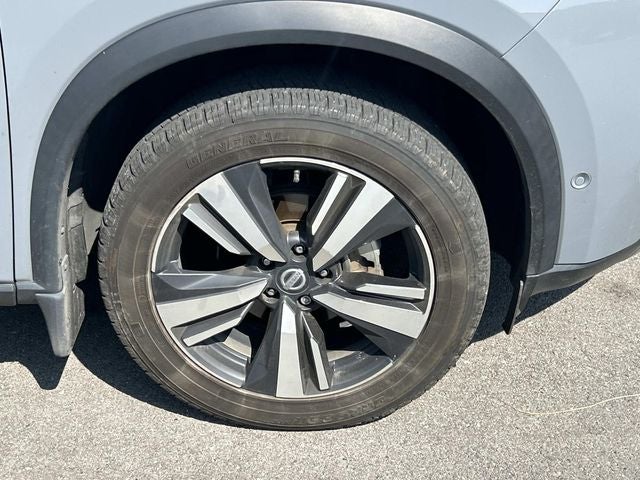 2021 Nissan Rogue Platinum