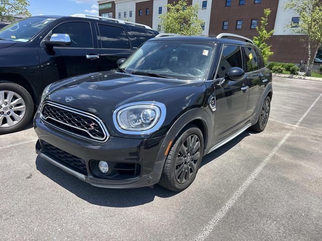 2019 MINI Countryman Cooper S Signature's photo