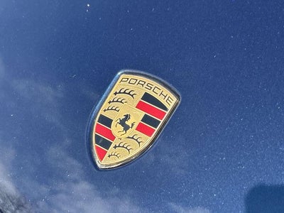 2021 Porsche Macan Base