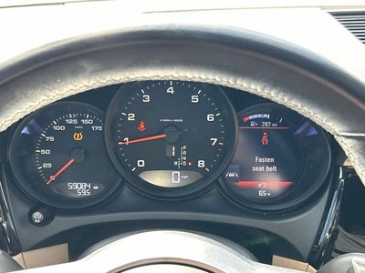 2021 Porsche Macan Base