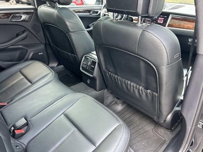 2021 Porsche Macan S